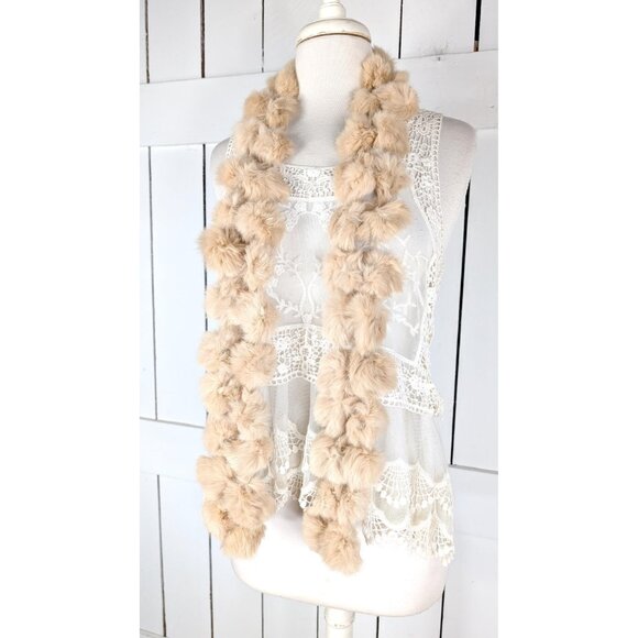 Vintage rabbit fur poof ball winter scarf - Picture 4 of 4